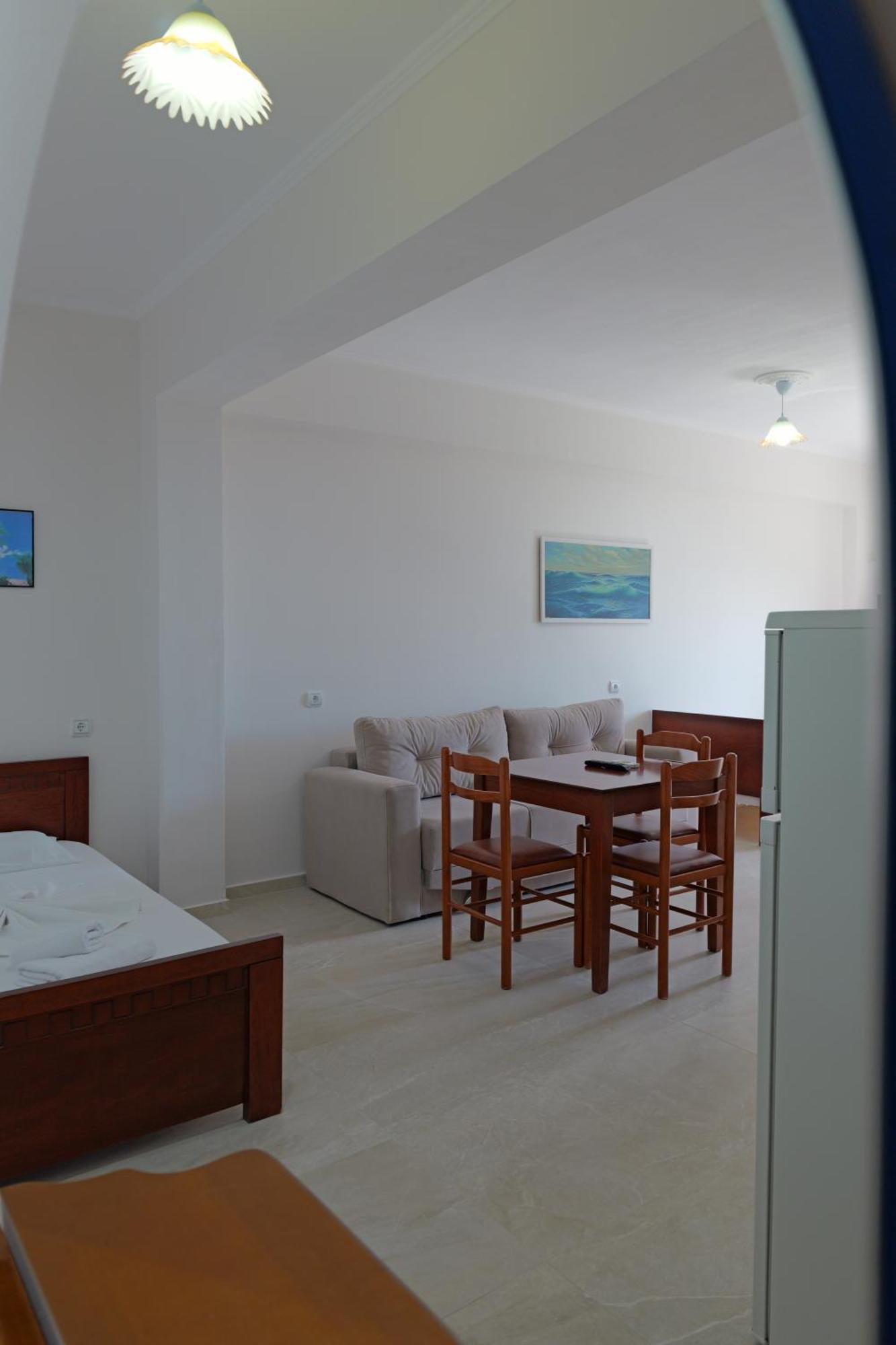 Arthur'S 4Apartments Borsh Extérieur photo