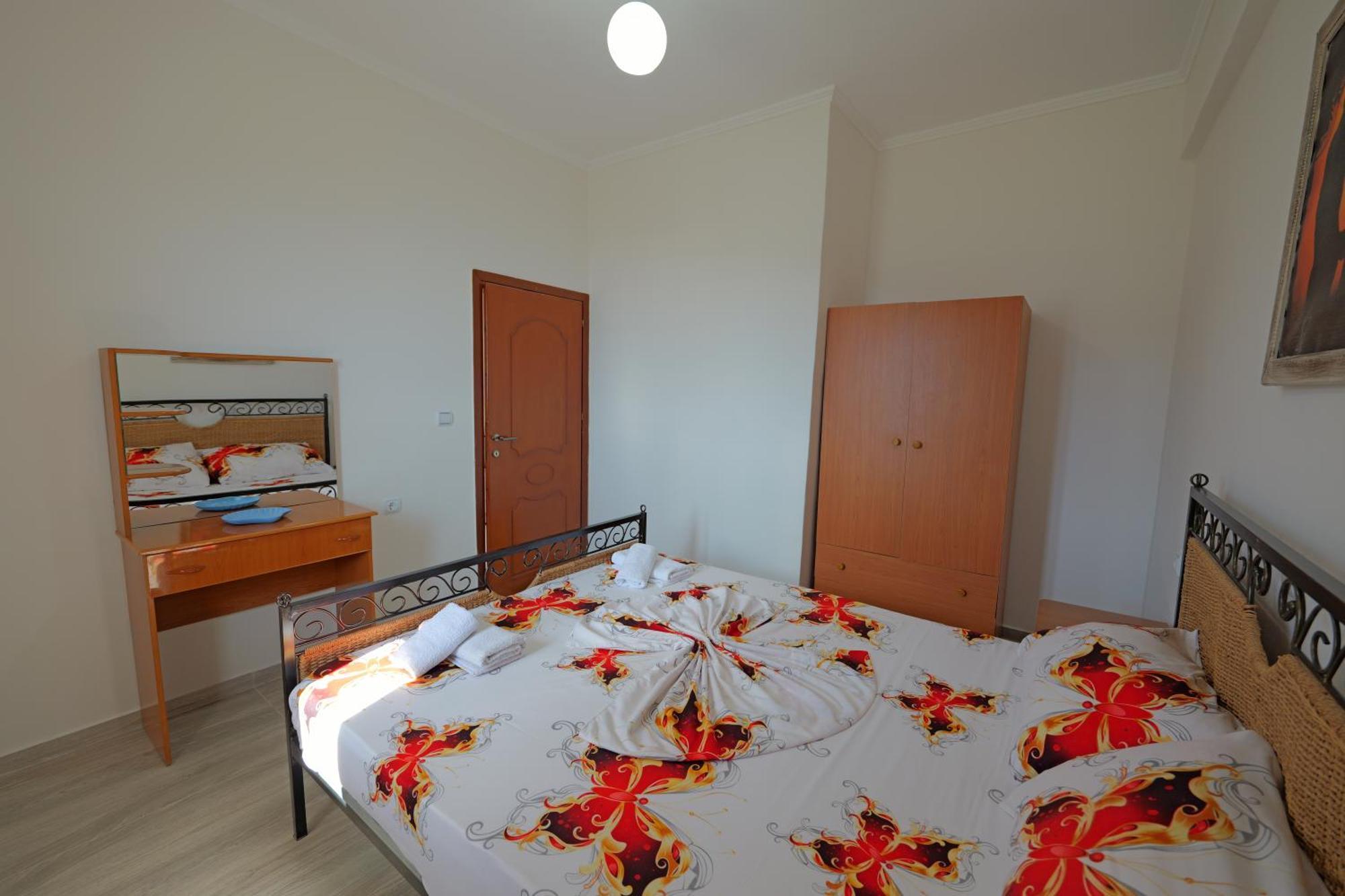 Arthur'S 4Apartments Borsh Extérieur photo