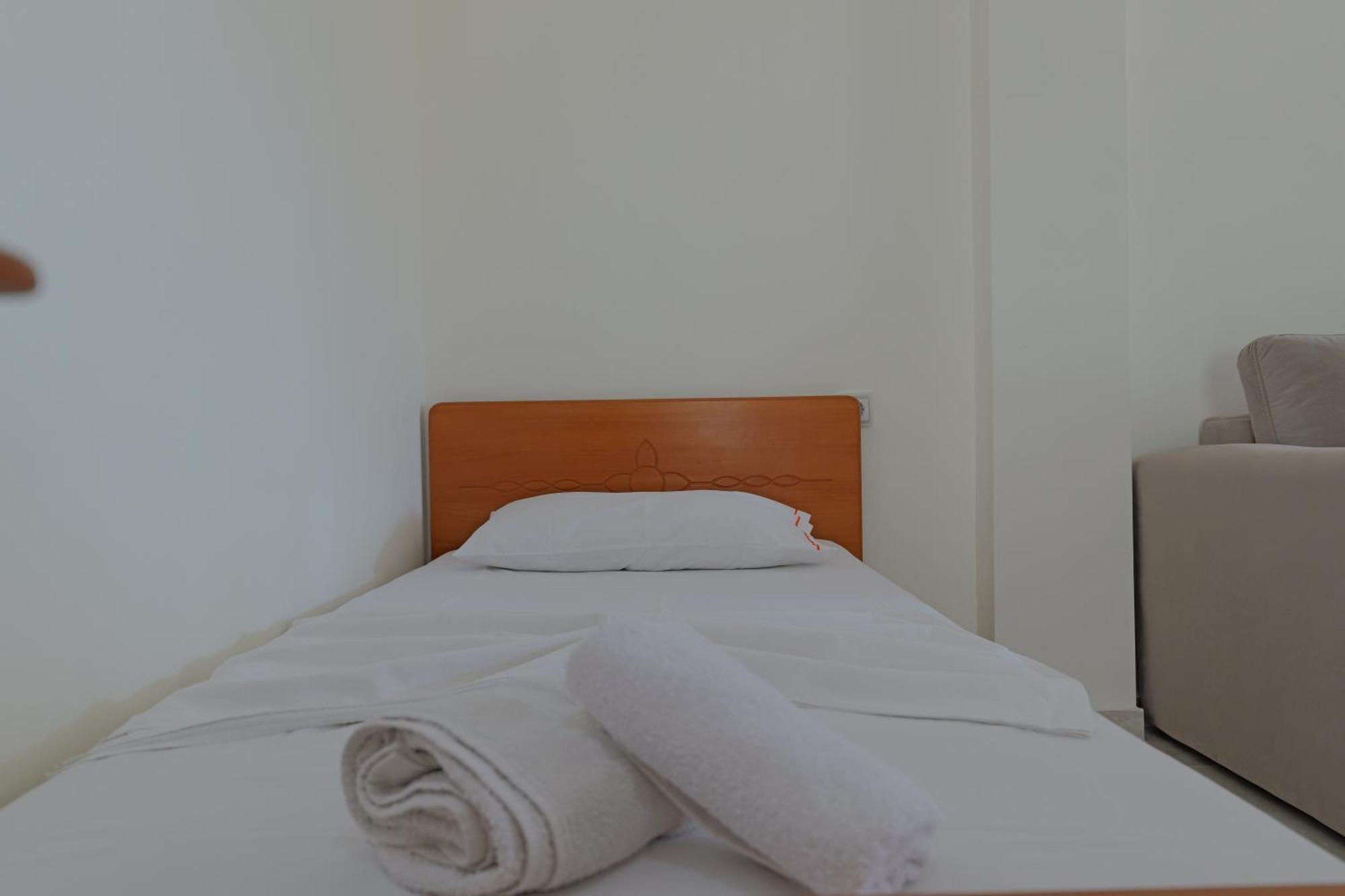 Arthur'S 4Apartments Borsh Extérieur photo